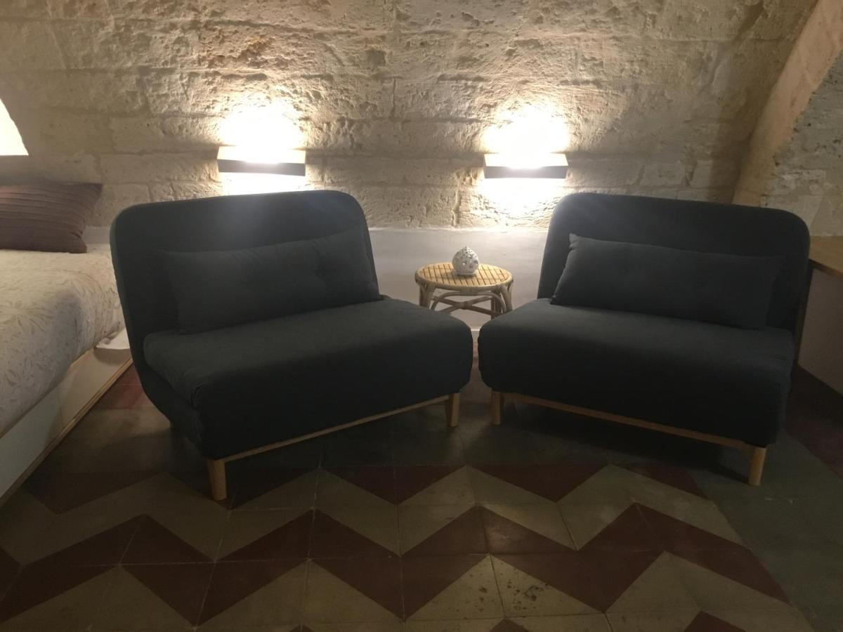 Flos Apartment Bari